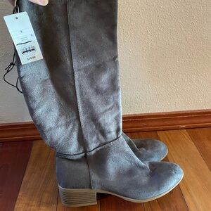 Gray Suede Universal Thread Heeled Boots